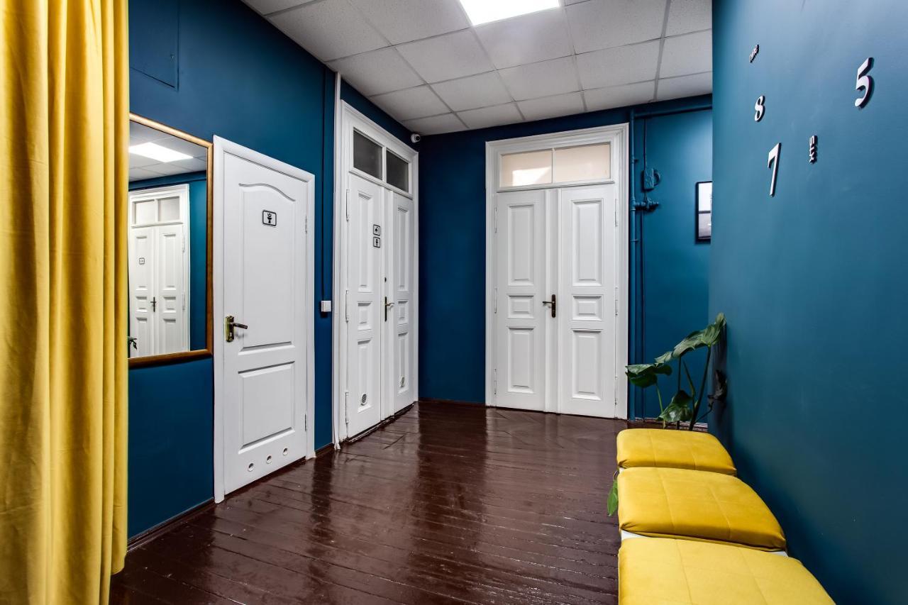Mister Hostel Lviv Extérieur photo