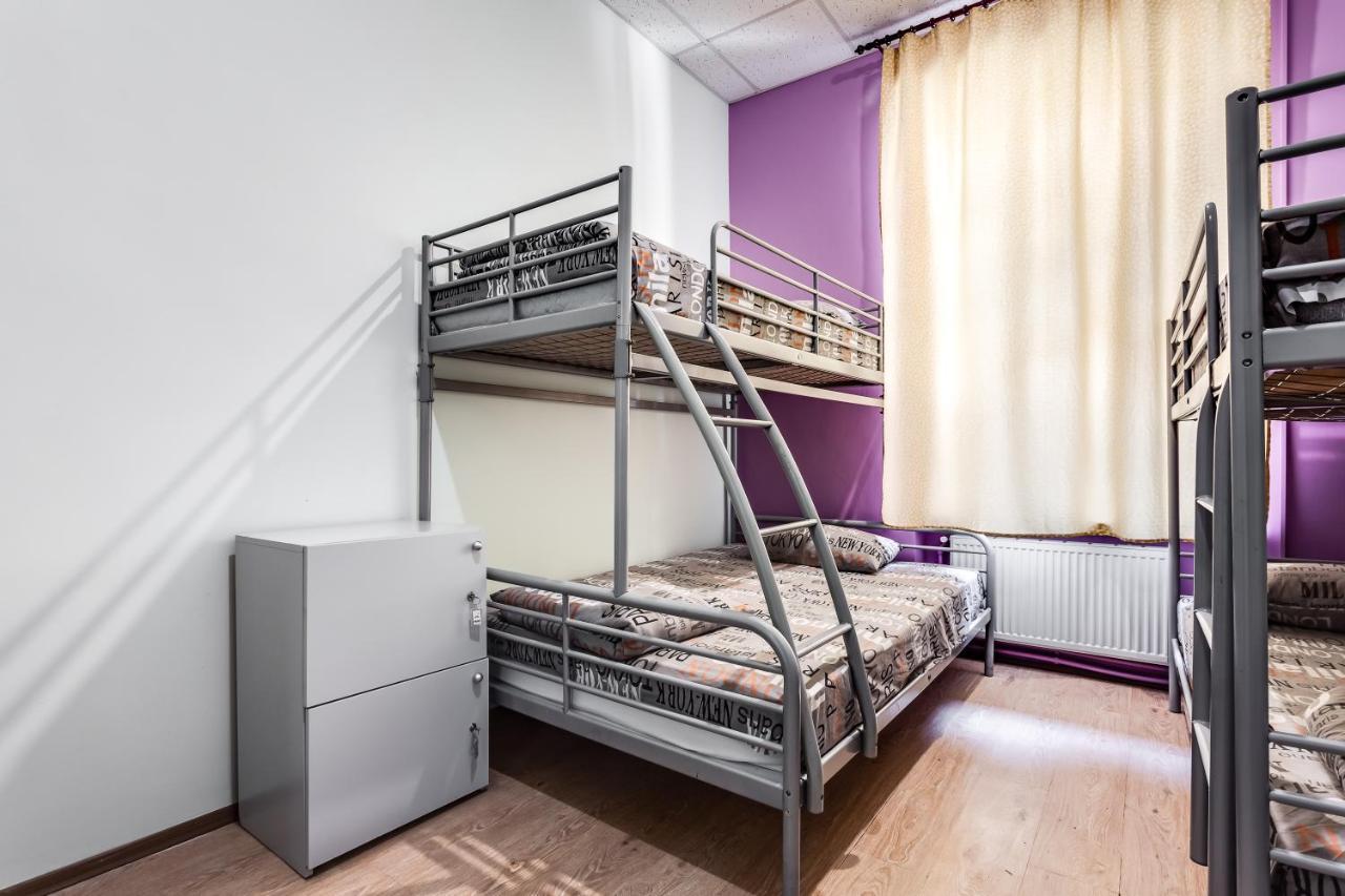 Mister Hostel Lviv Extérieur photo