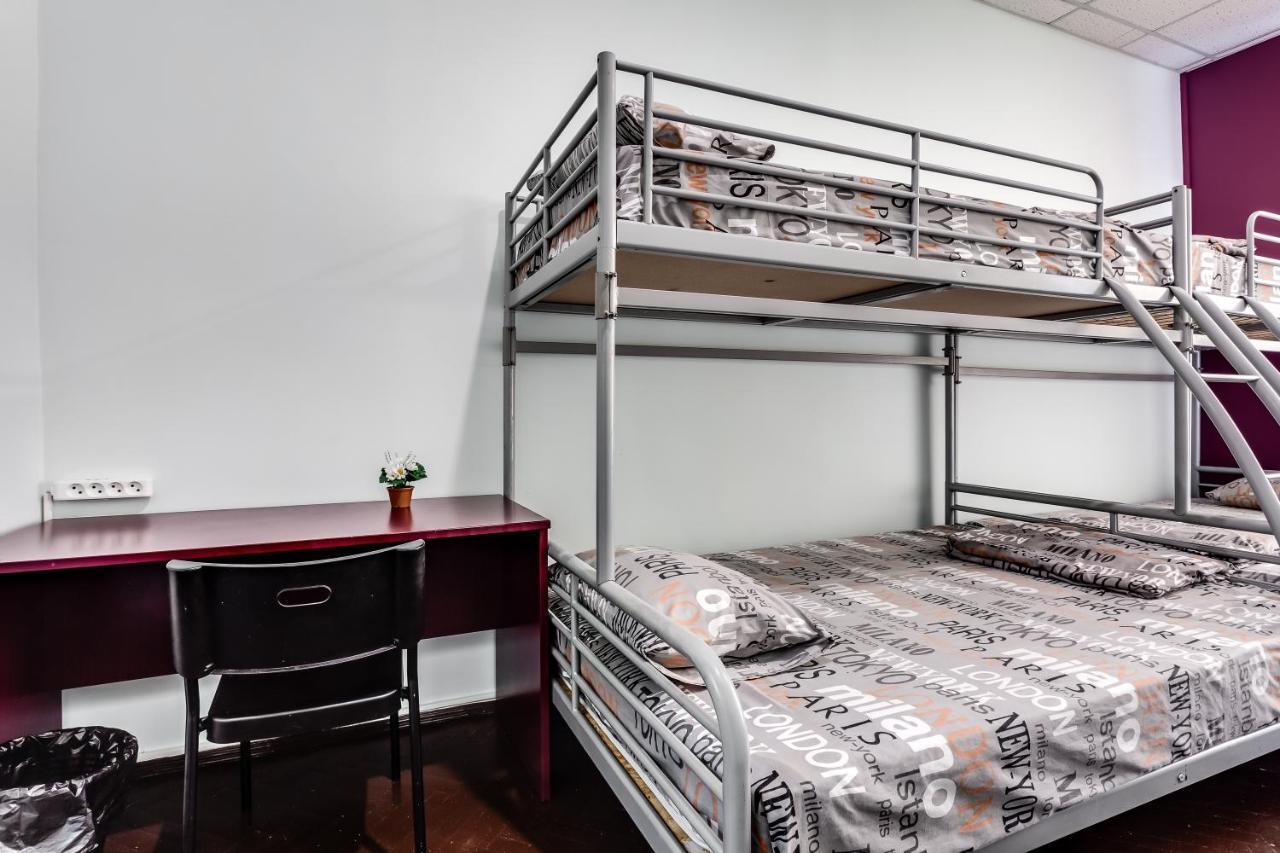 Mister Hostel Lviv Extérieur photo