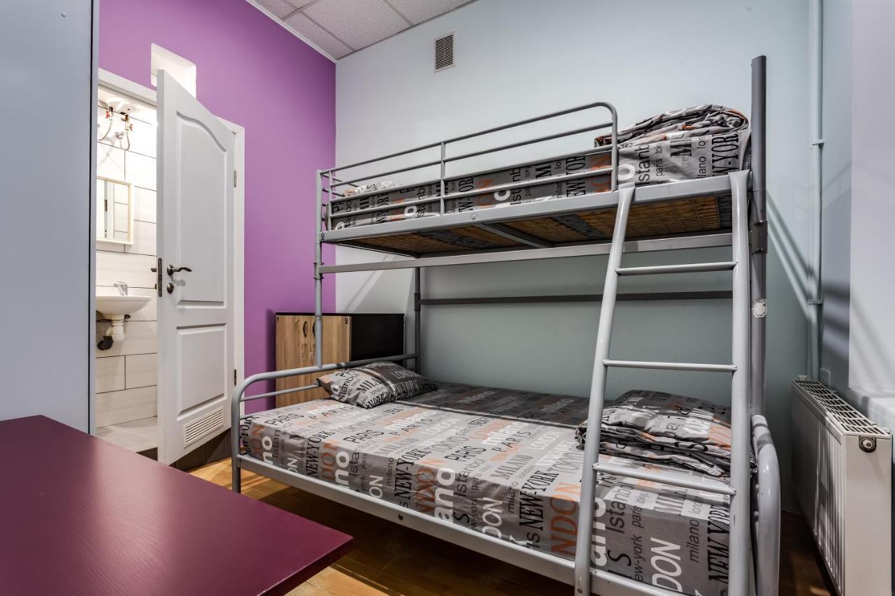 Mister Hostel Lviv Extérieur photo