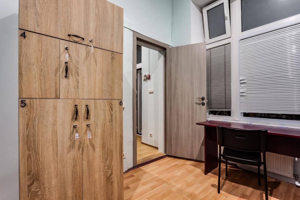 Mister Hostel Lviv Extérieur photo